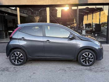 Used Toyota AYGO 2021 for sale - 79545288: Photo