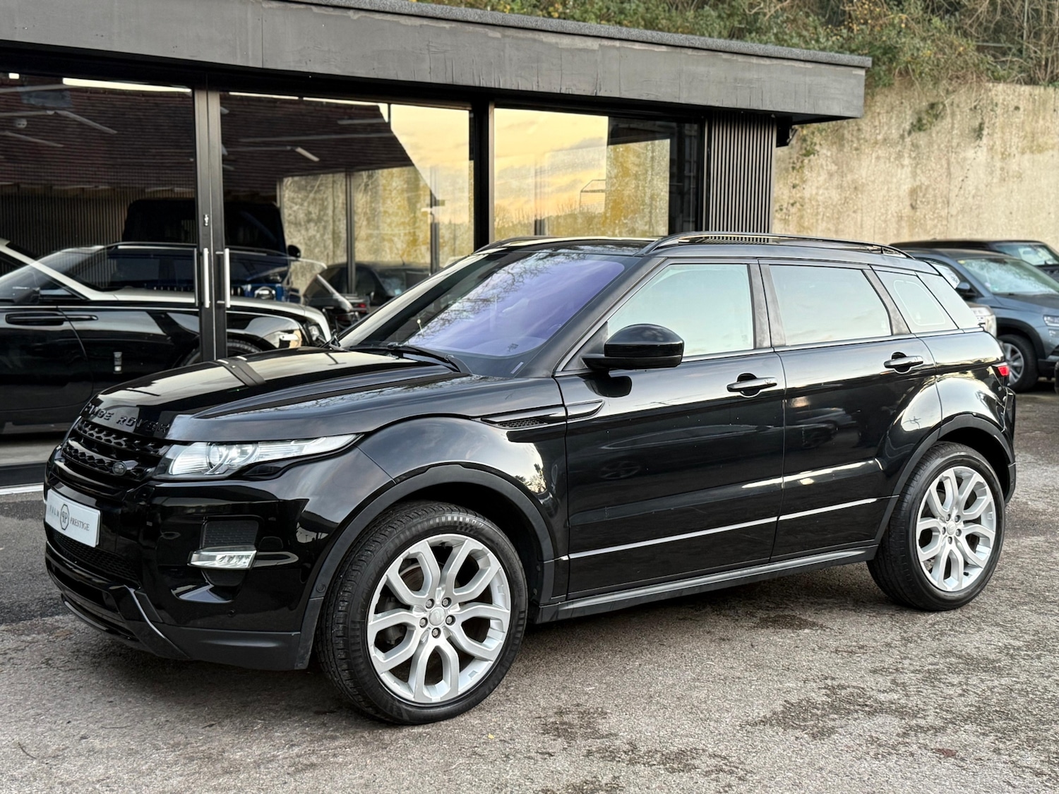 Used Land Rover Range Rover Evoque 2016 for sale - 76797486: Photo 2