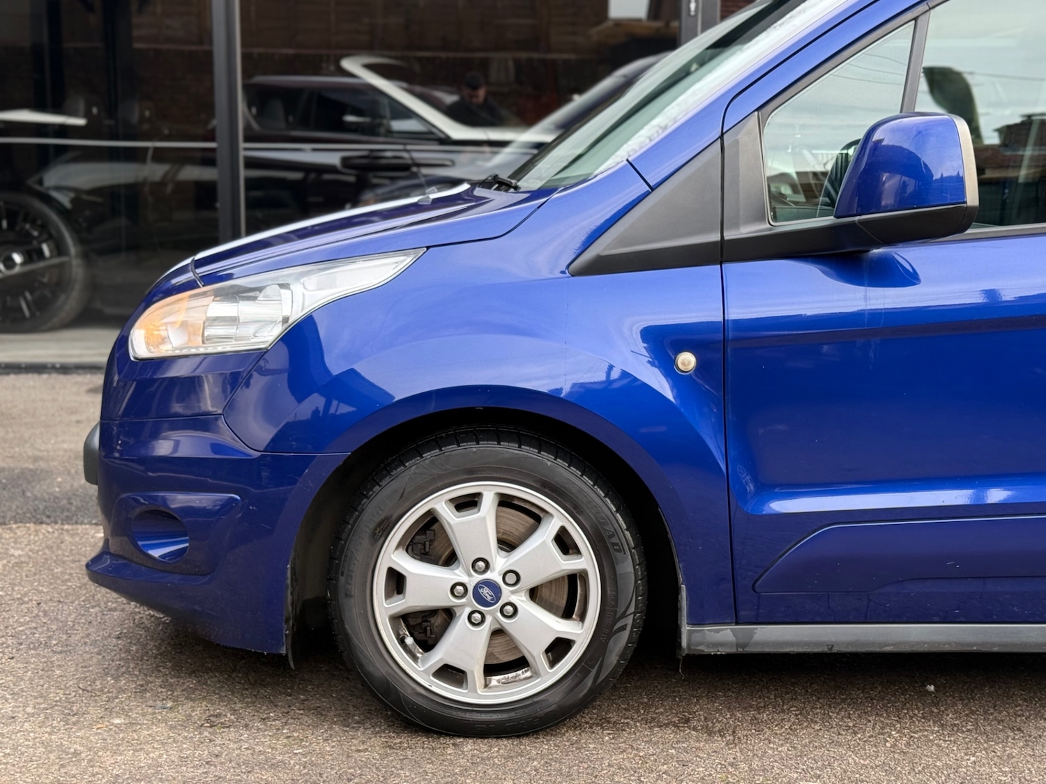 Used Ford Grand Tourneo Connect 2016 for sale - 77020648: Photo 16