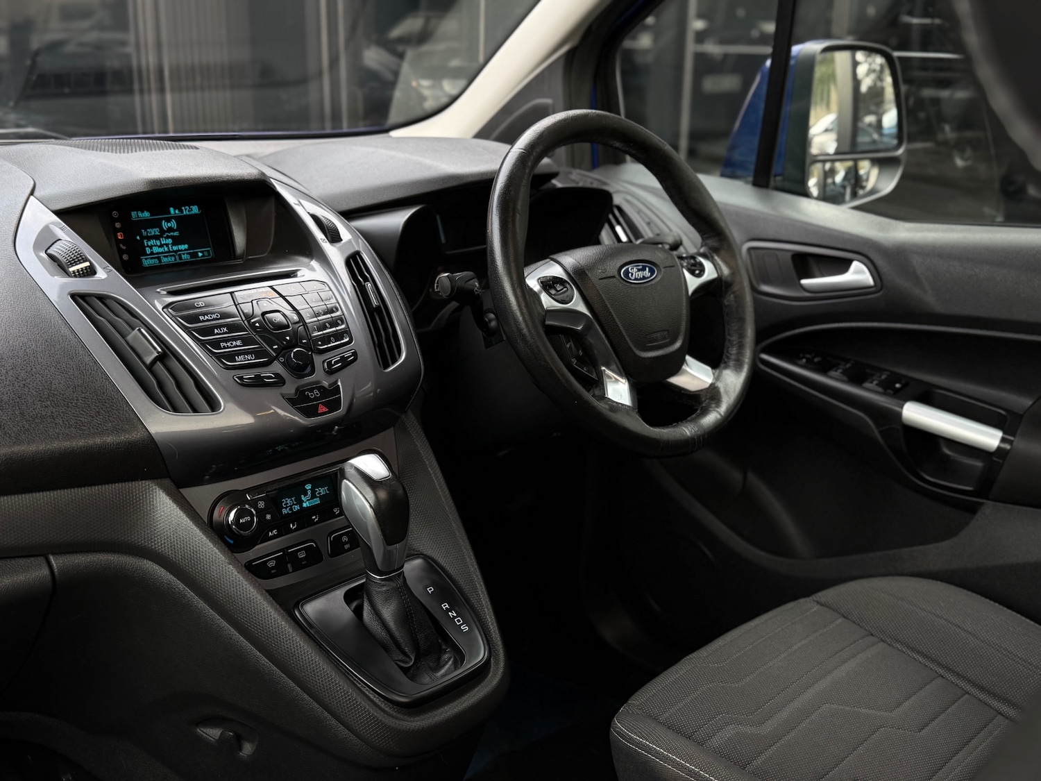 Used Ford Grand Tourneo Connect 2016 for sale - 77020648: Photo 20