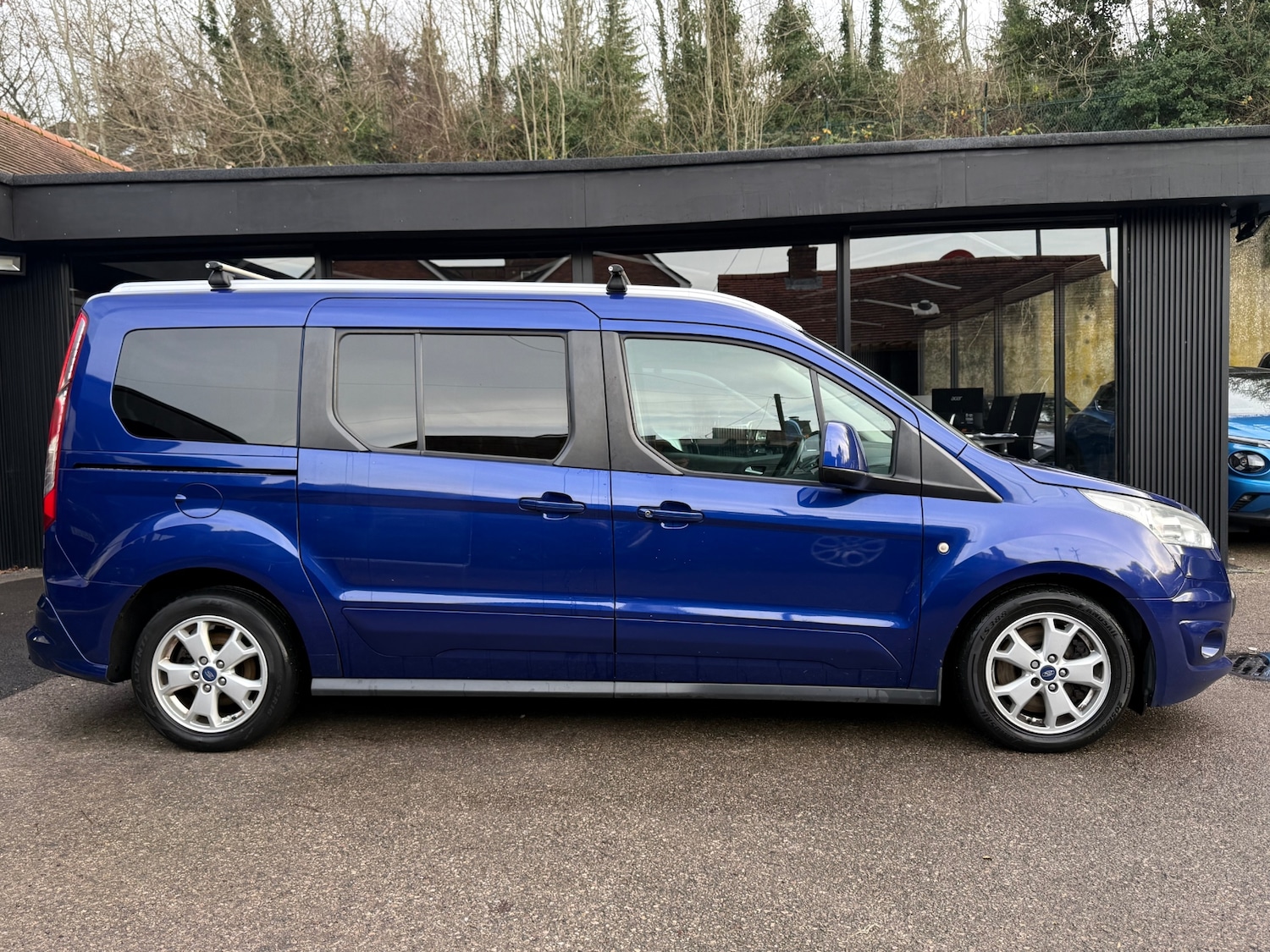 Used Ford Grand Tourneo Connect 2016 for sale - 77020648: Photo 3