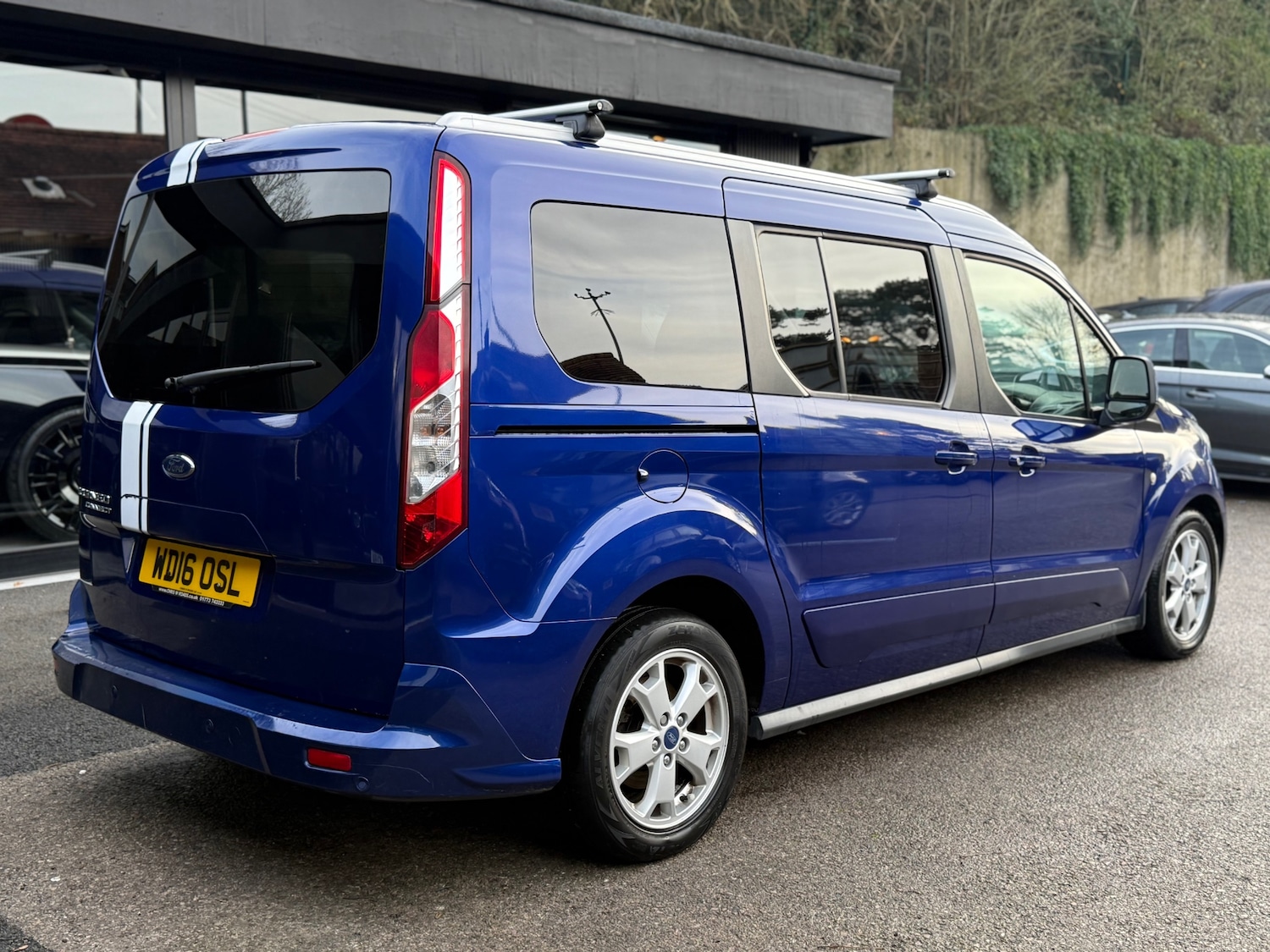 Used Ford Grand Tourneo Connect 2016 for sale - 77020648: Photo 4