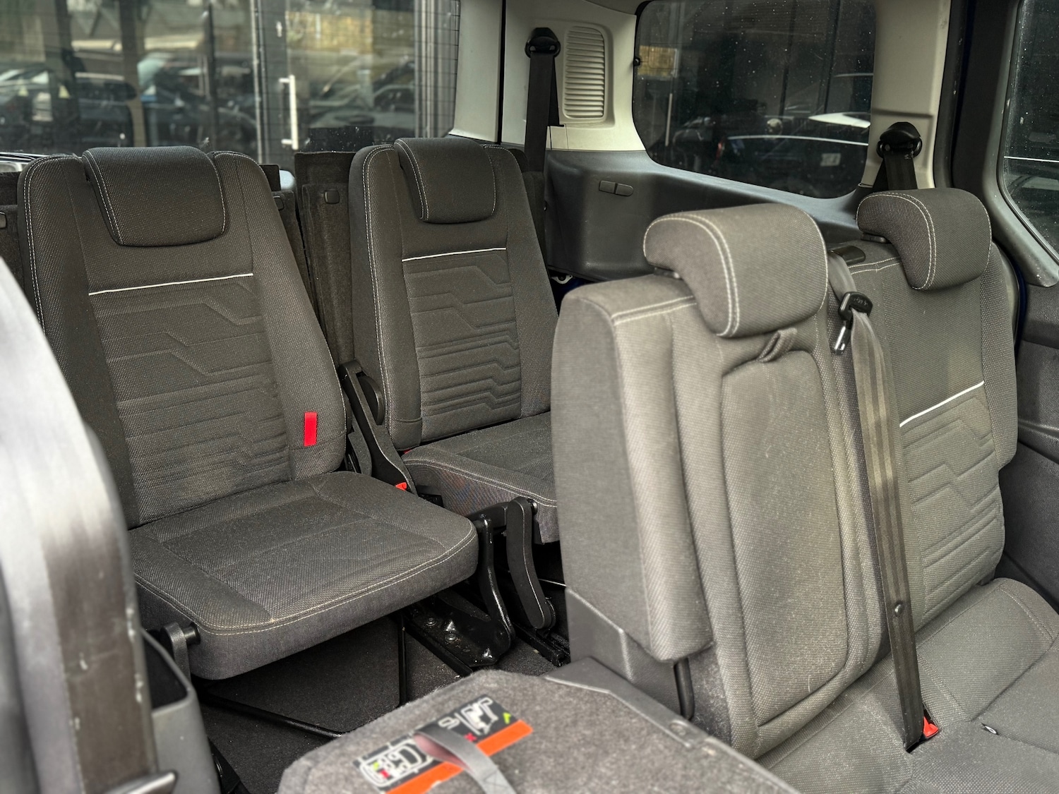 Used Ford Grand Tourneo Connect 2016 for sale - 77020648: Photo 8