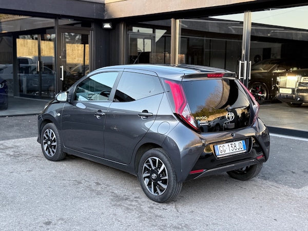 Used Toyota AYGO 2021 for sale - 74100386: Photo 15