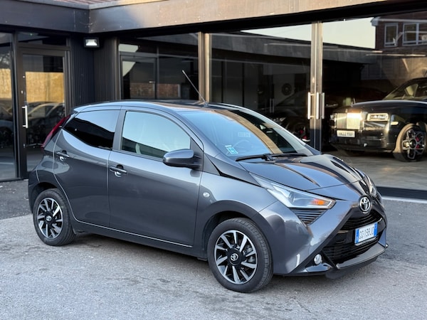 Used Toyota AYGO 2021 for sale - 74100386: Photo 1