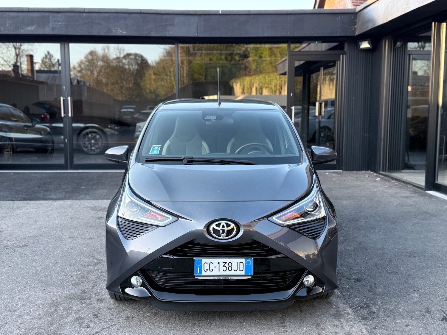 Vehicle 6