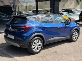 Used Renault Captur 2022 for sale - 79838957: Photo