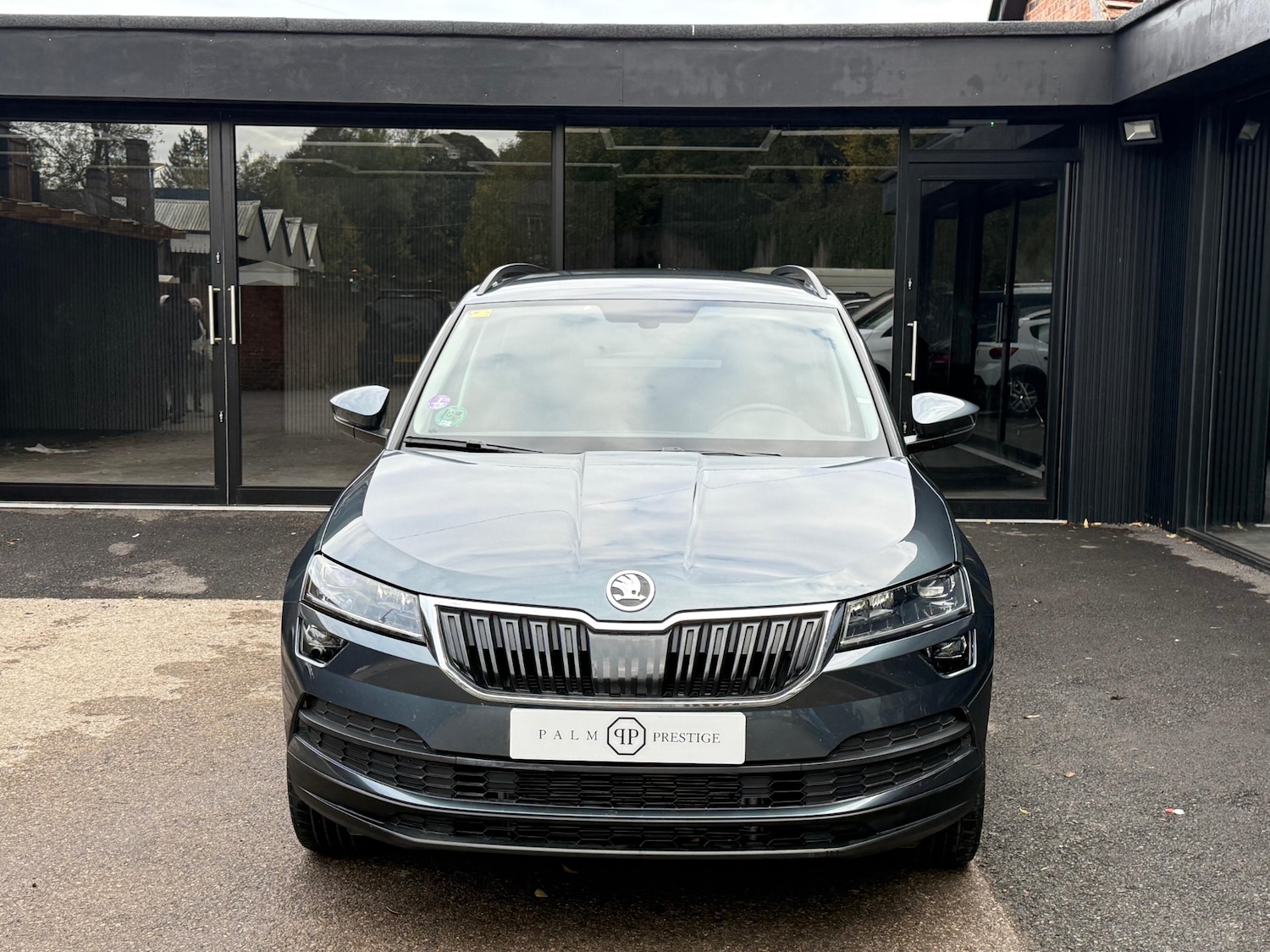 Used Skoda Karoq 2020 for sale - 76352310: Photo 2