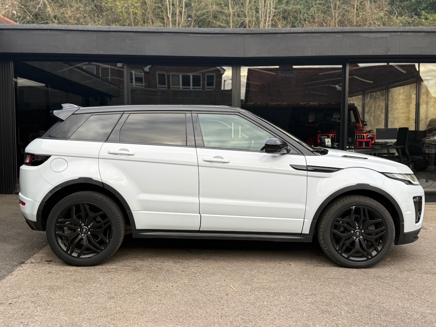 Used Land Rover Range Rover Evoque 2016 for sale - 78025329: Photo 5