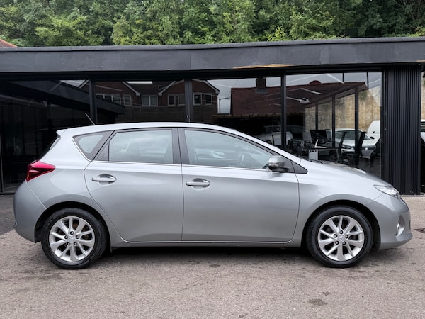 Used Toyota Auris 2014 for sale - 75249523: Photo 14