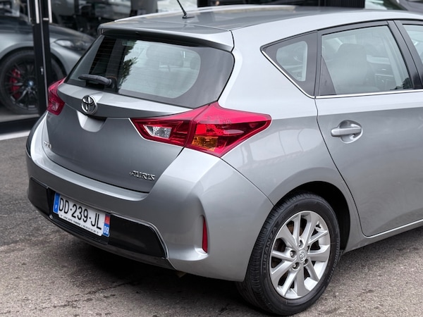 Used Toyota Auris 2014 for sale - 75249523: Photo 17