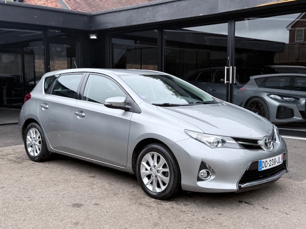 Used Toyota Auris 2014 for sale - 75249523: Photo 1