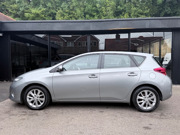 Used Toyota Auris 2014 for sale - 75249523: Photo 21