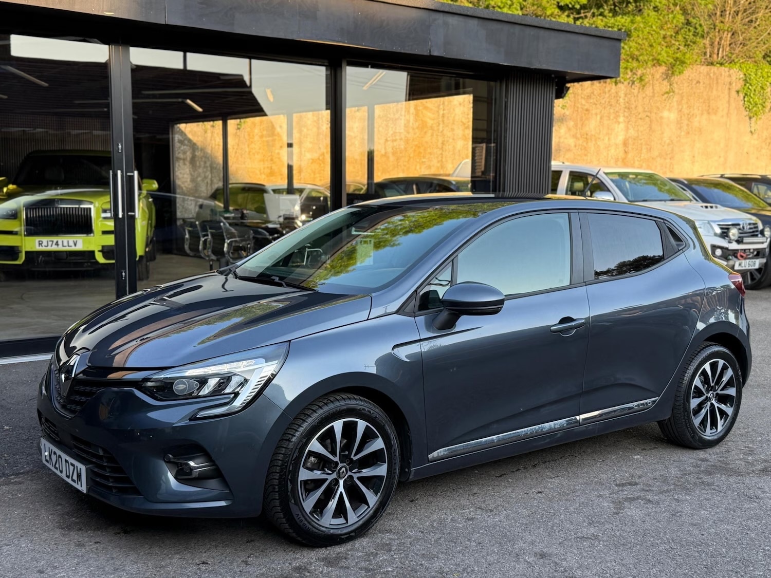 Used Renault Clio 2020 for sale - 76219241: Photo 4