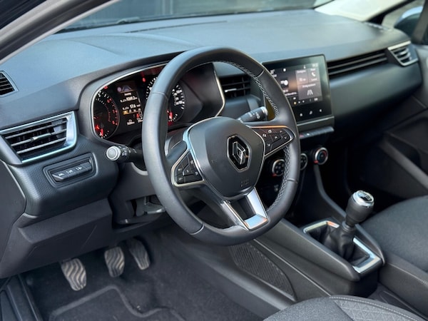 Used Renault Clio 2020 for sale - 76219241: Photo 5