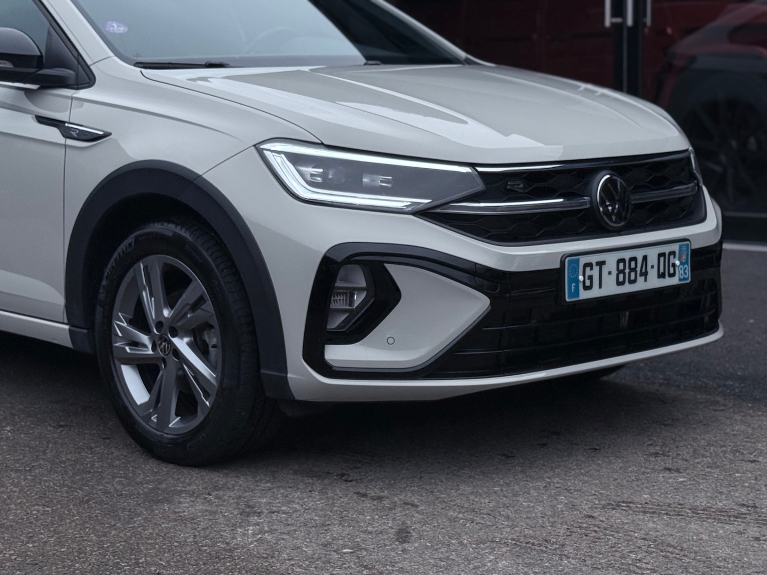 Used Volkswagen Taigo 2024 for sale - 76402007: Photo 2