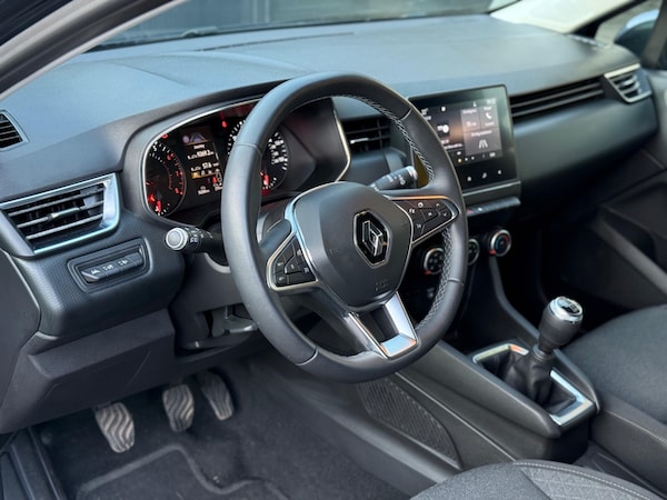Used Renault Clio 2020 for sale - 74656166: Photo 8