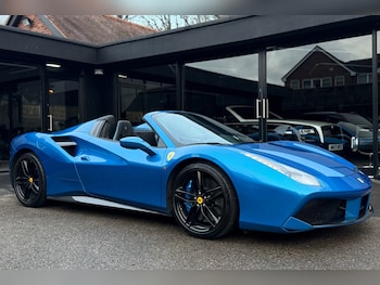 Used Ferrari 488 2018 for sale - 77025997: Photo