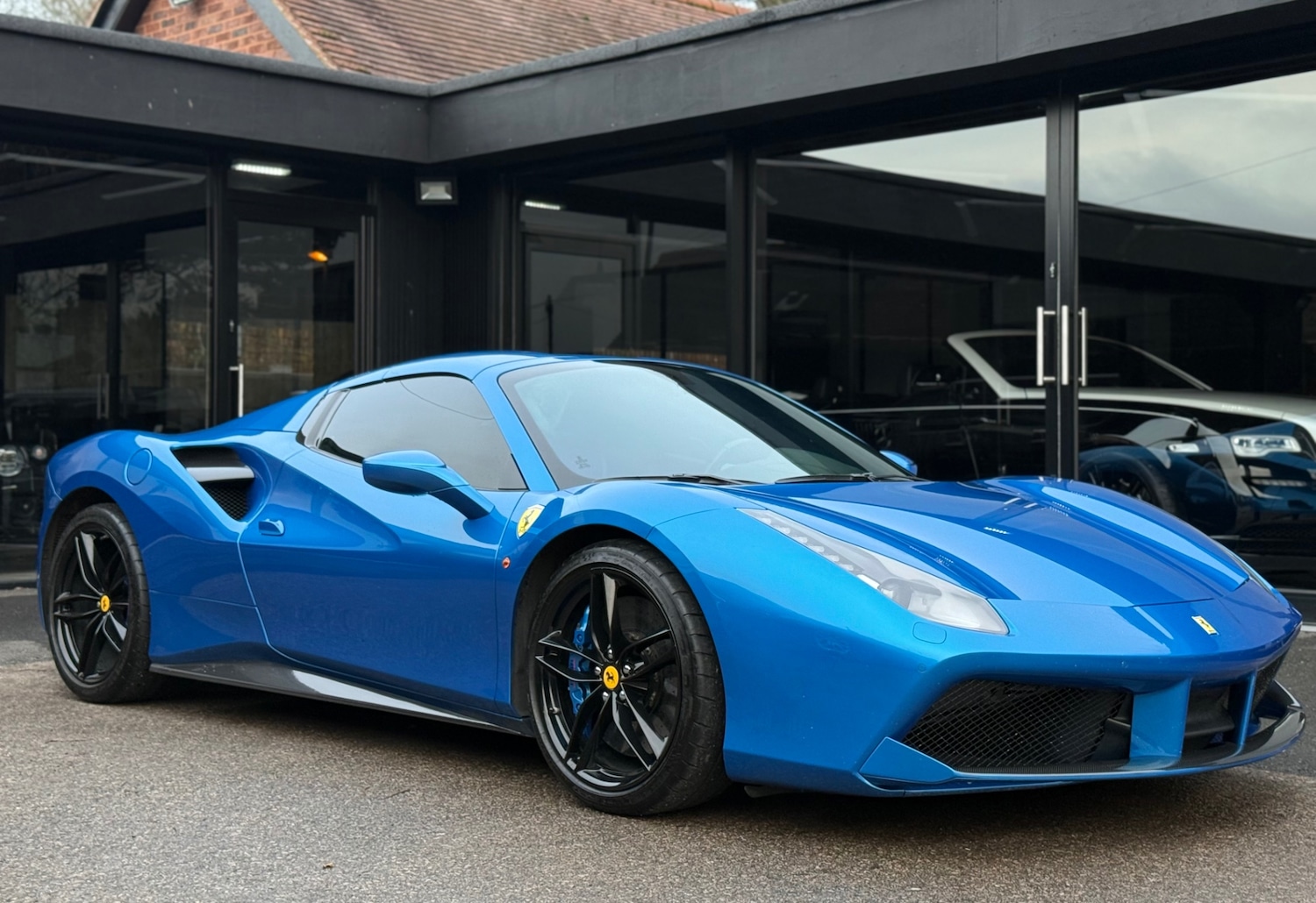 Used Ferrari 488 2018 for sale - 77025997: Photo 4