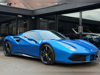 Used Ferrari 488 2018 for sale - 77025997: Photo