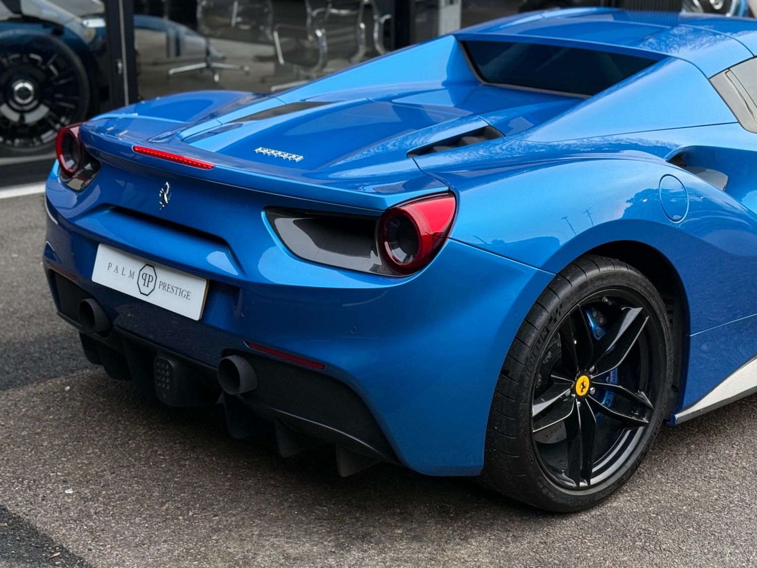 Used Ferrari 488 2018 for sale - 77025997: Photo 8
