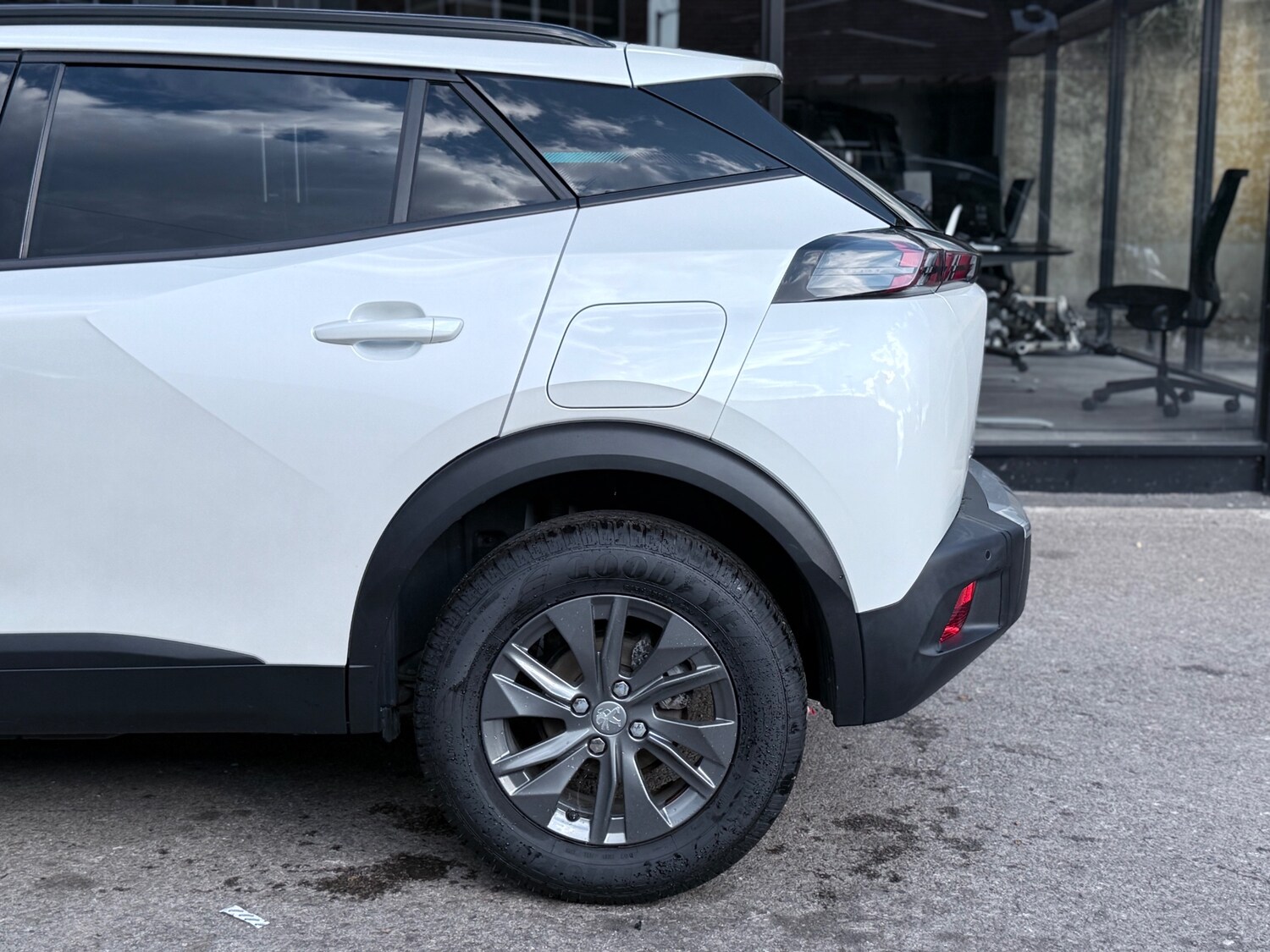 Used Peugeot 2008 for sale - 76091335: Photo 12