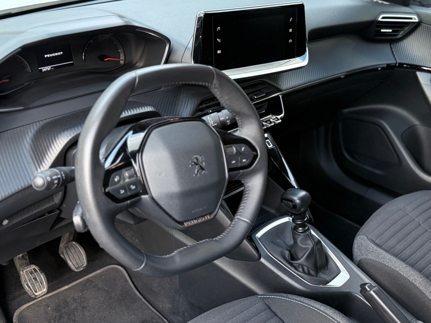 Used Peugeot 2008 for sale - 76091335: Photo 17