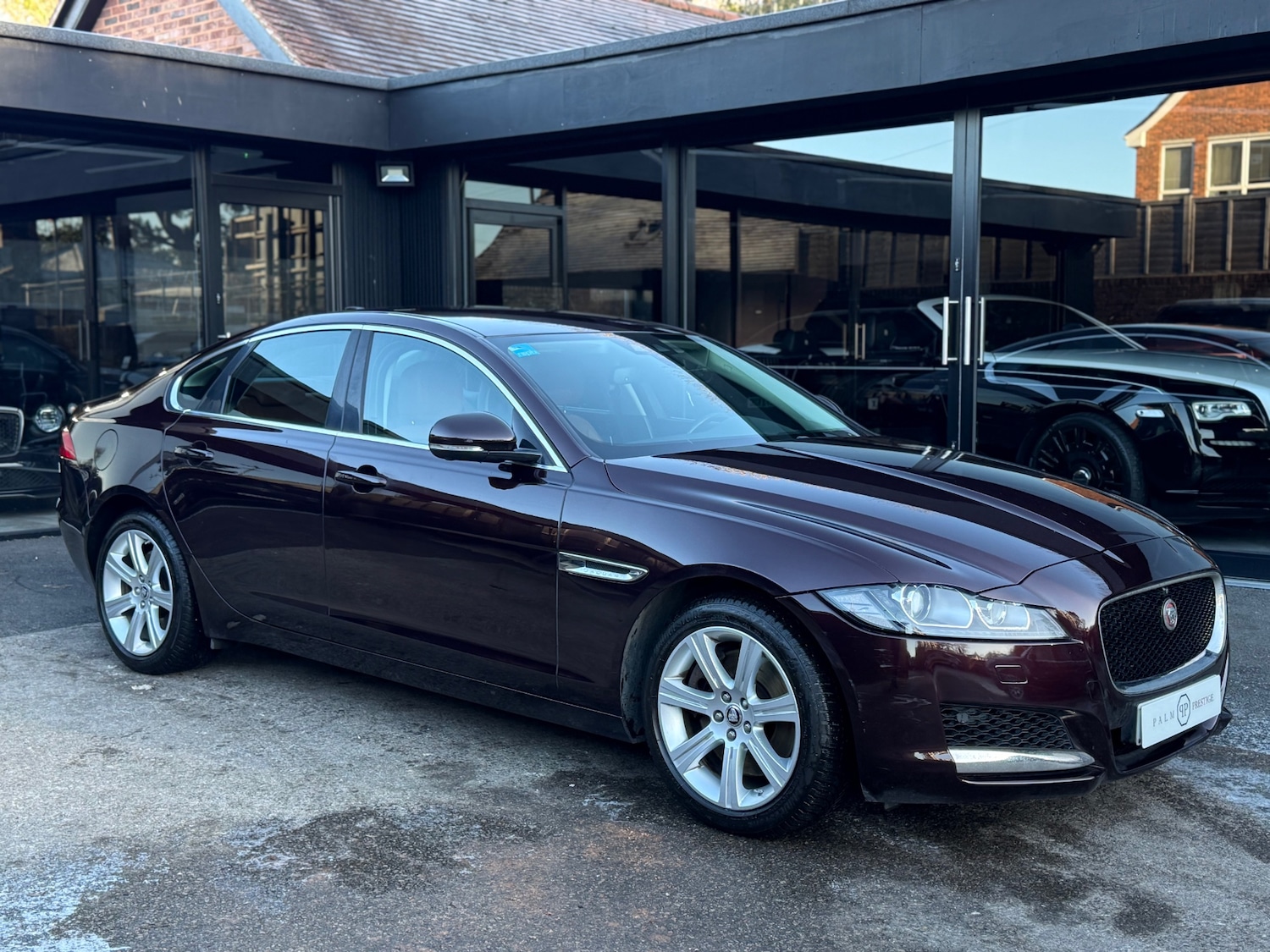Used Jaguar XF 2017 for sale - 77088338: Photo 1