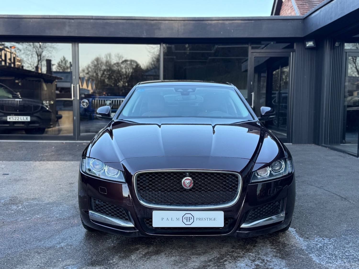 Used Jaguar XF 2017 for sale - 77088338: Photo 2