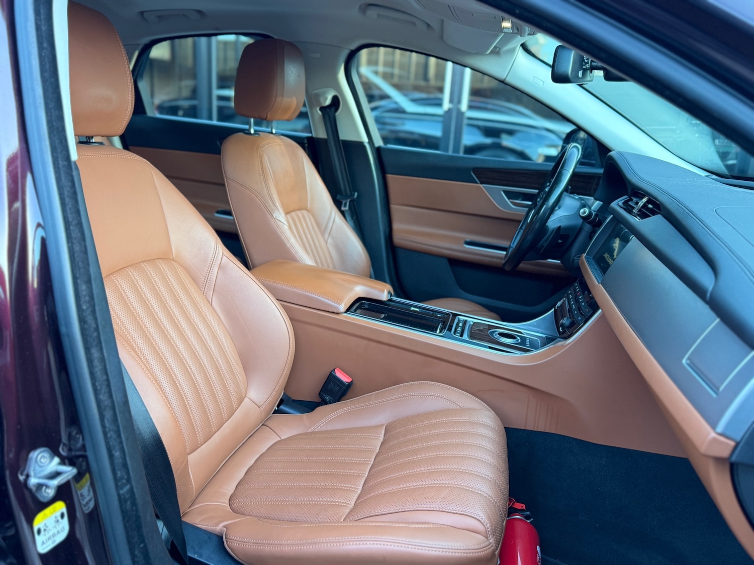 Used Jaguar XF 2017 for sale - 77088338: Photo 8