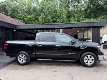 Used Nissan Titan 2017 for sale - 74100720: Photo
