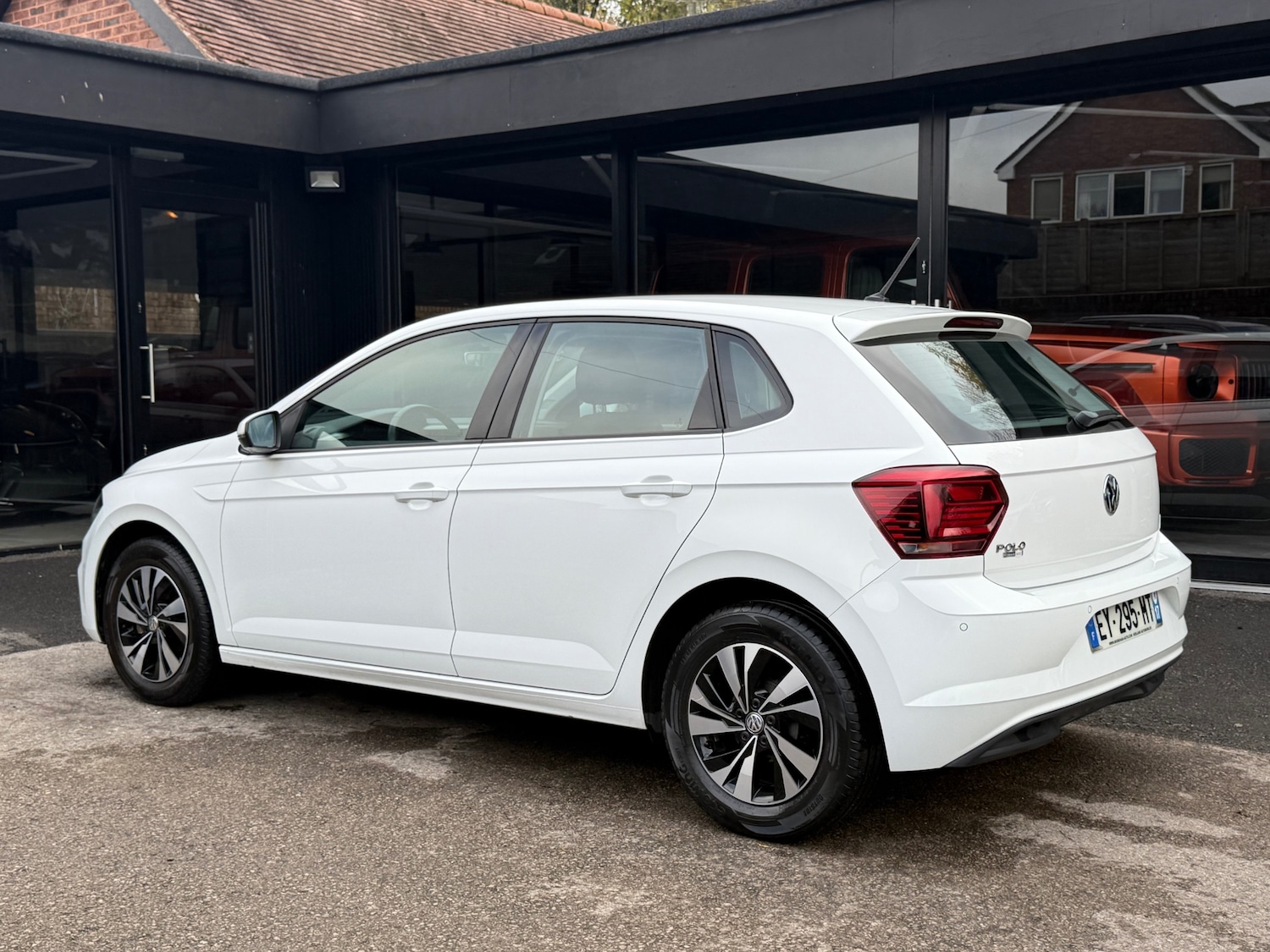 Used Volkswagen Polo 2018 for sale - 76517731: Photo 10