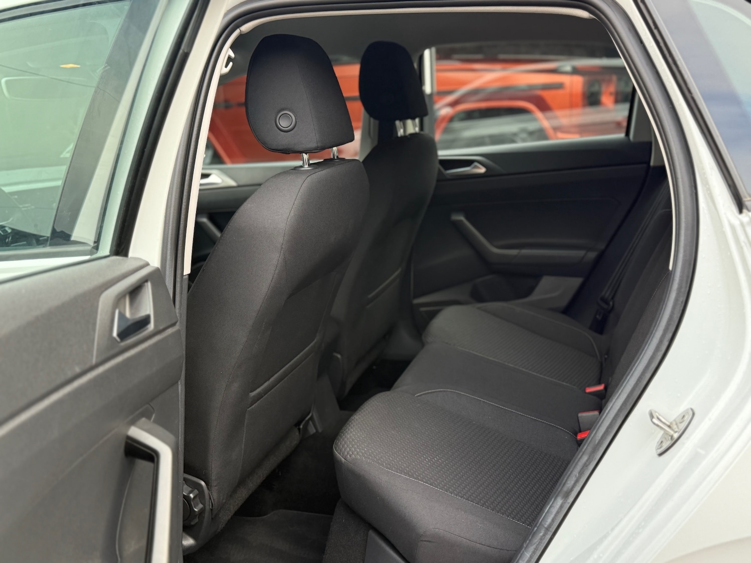 Used Volkswagen Polo 2018 for sale - 76517731: Photo 16