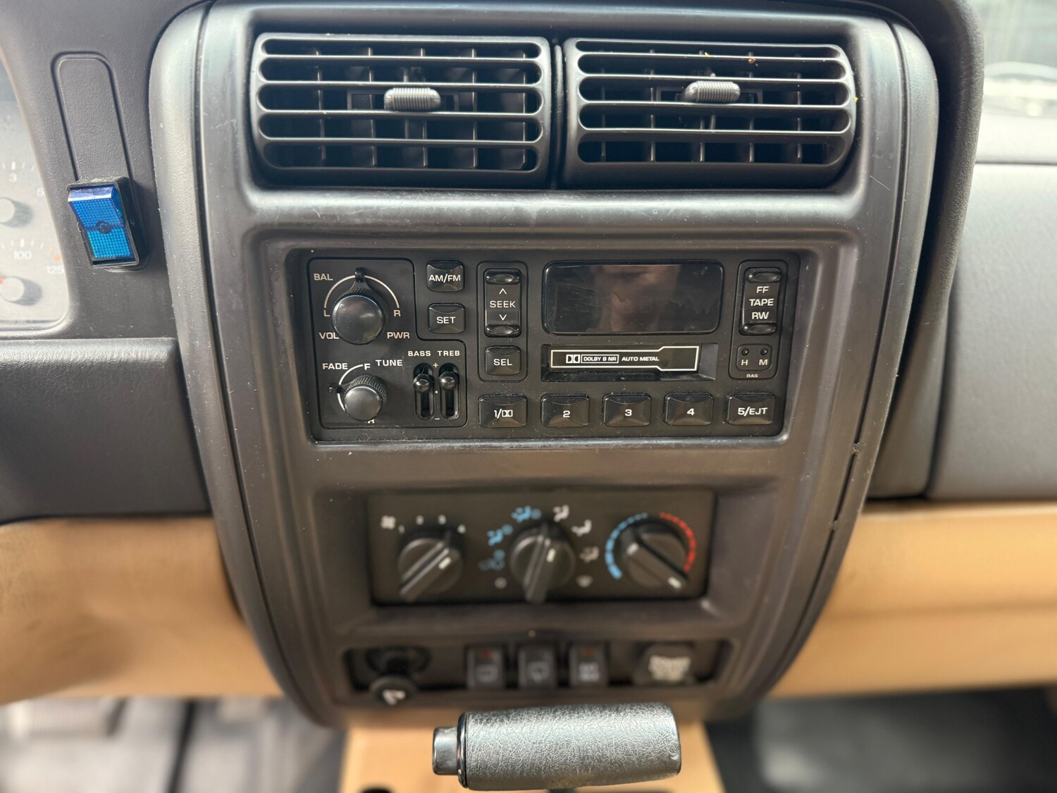 Used Jeep Cherokee 1998 for sale - 78124735: Photo 9