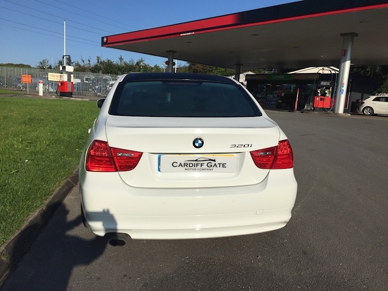 Used BMW 3 Series 2009 for sale - 77367792: Photo 8
