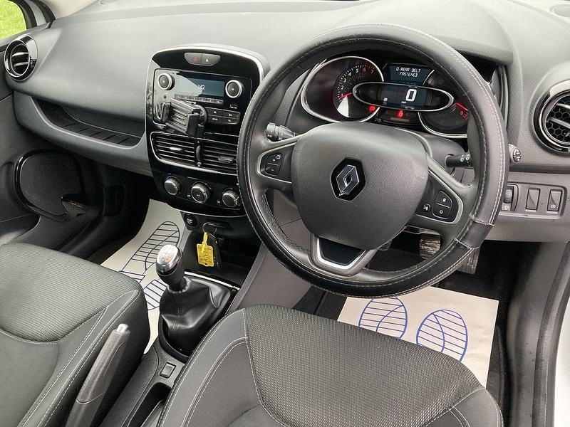 Used Renault Clio 2019 for sale - 77384728: Photo 12