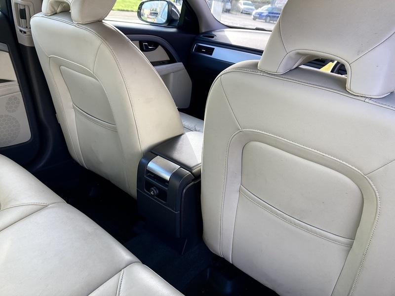 Used Volvo V70 2015 for sale - 77880593: Photo 15