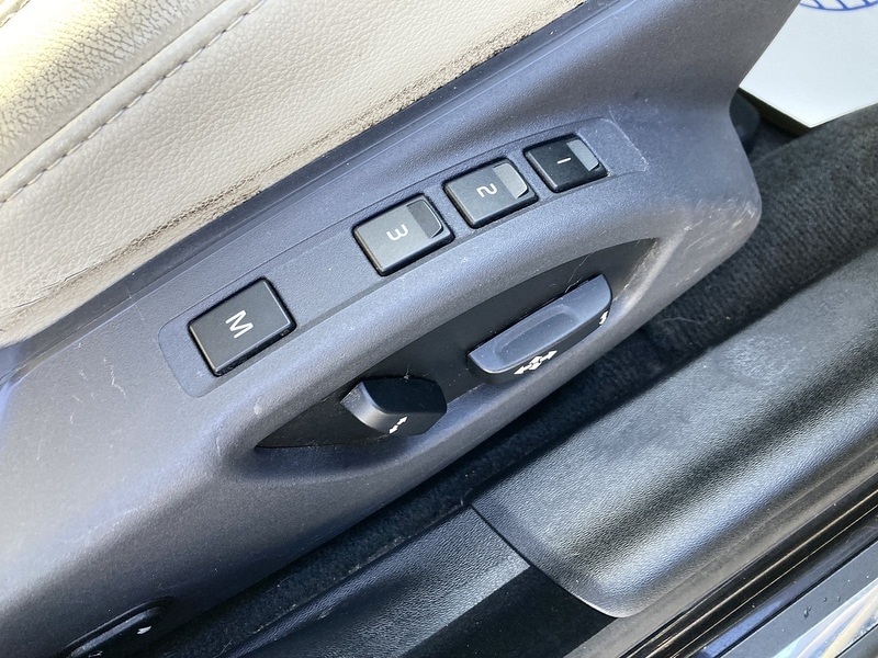 Used Volvo V70 2015 for sale - 77880593: Photo 26