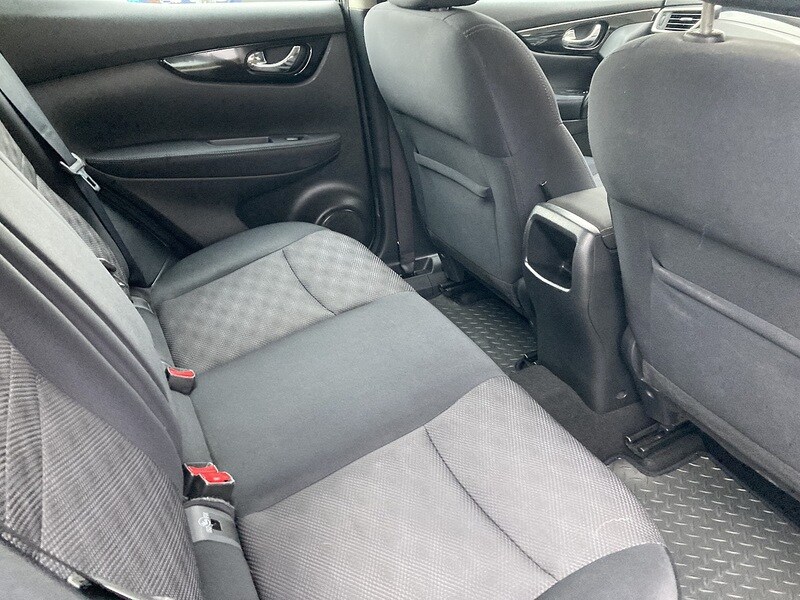 Used Nissan Qashqai 2015 for sale - 77521667: Photo 15