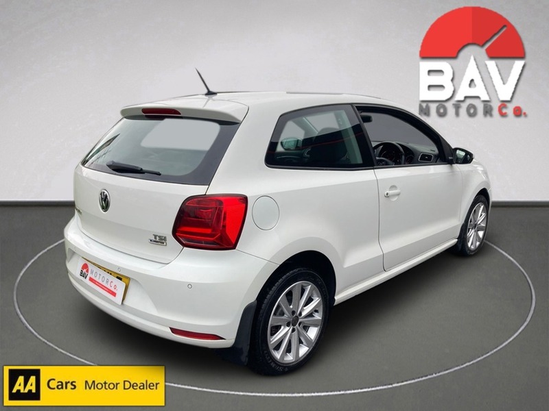 Used Volkswagen Polo 2015 for sale - 77850817: Photo 6