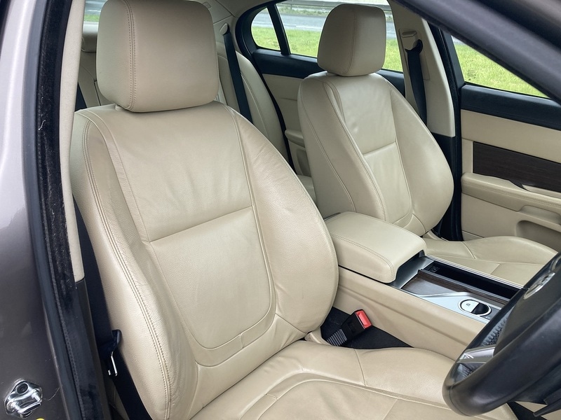 Used Jaguar XF 2012 for sale - 78040267: Photo 10