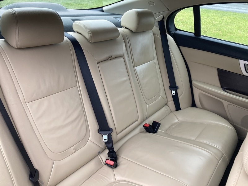 Used Jaguar XF 2012 for sale - 78040267: Photo 11