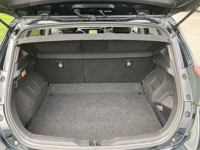 Used Toyota Auris 2016 for sale - 77720664: Photo 24