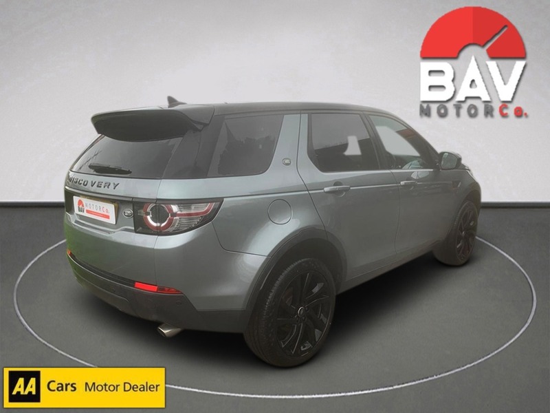Used Land Rover Discovery Sport 2015 for sale - 77689232: Photo 6