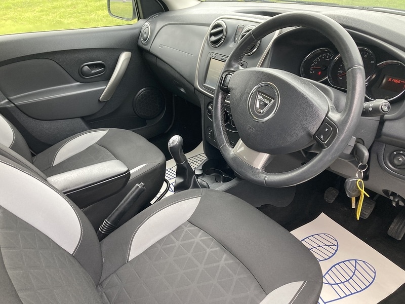 Used Dacia Sandero Stepway 2014 for sale - 78045183: Photo 12