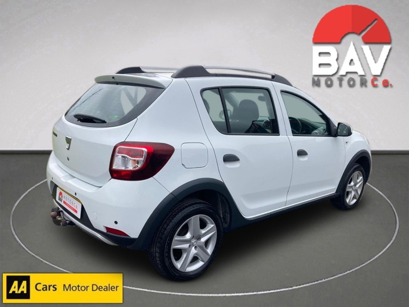 Used Dacia Sandero Stepway 2014 for sale - 78045183: Photo 6