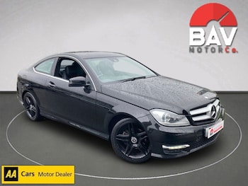 Used Mercedes-Benz C Class 2013 for sale - 77508156: Photo