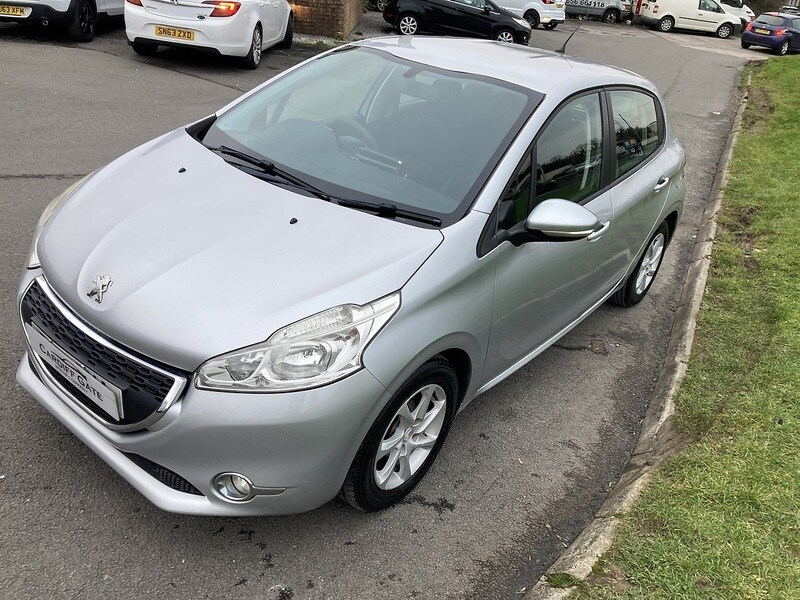 Used Peugeot 208 2015 for sale - 77370315: Photo 11