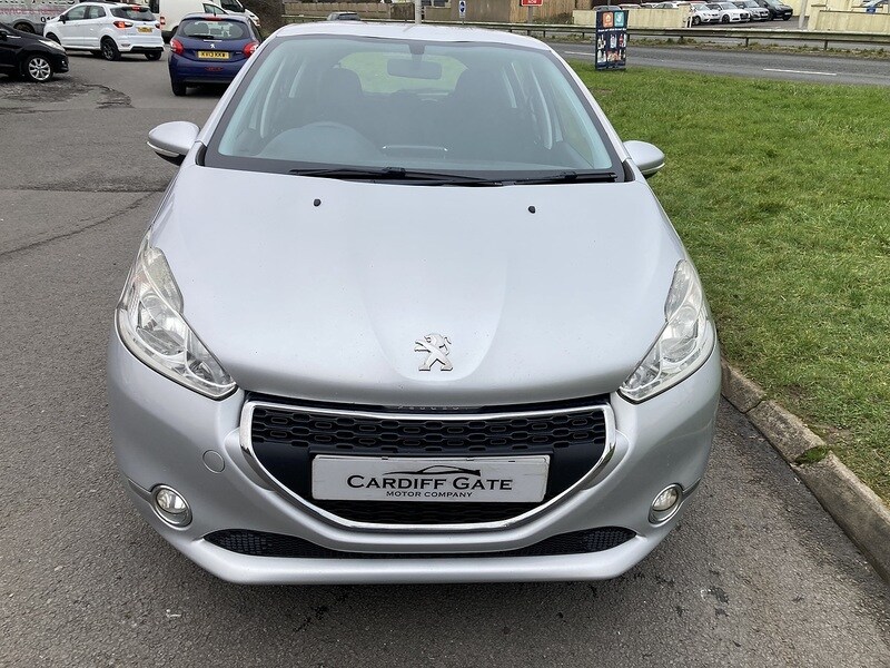 Used Peugeot 208 2015 for sale - 77370315: Photo 12
