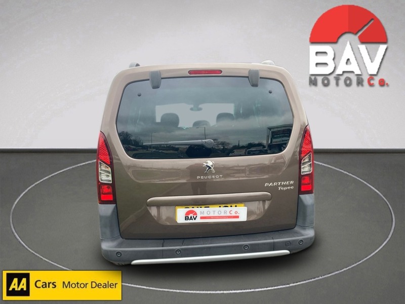 Used Peugeot Partner Tepee 2015 for sale - 77609497: Photo 7